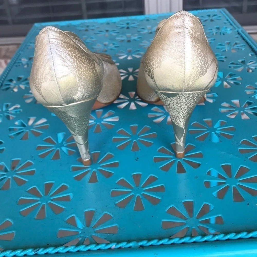 Stuart Weitzman Gold Shimmer Pointed Toe Pumps - image 7